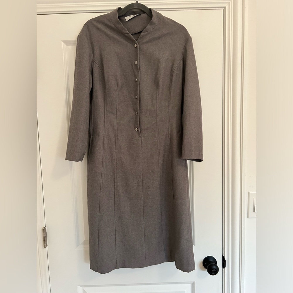 MM La Fleur Gray Snap Dress